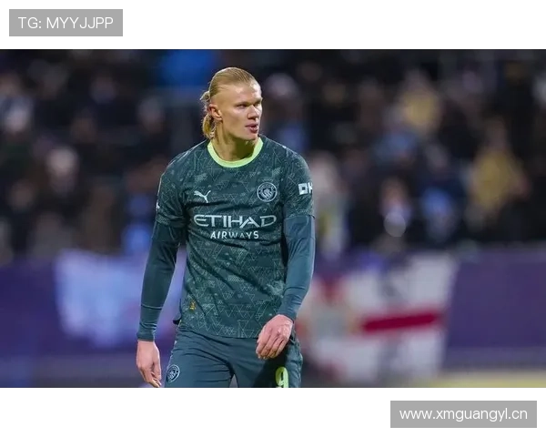 哈兰德 vs 凯恩：现代中锋模板的效率与角色差异