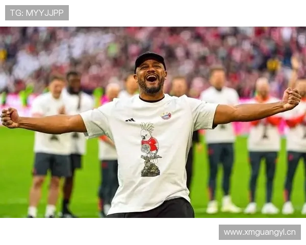 孔帕尼球场上凶猛，私下却有颗极端宠娃的暖心心肝脾肺肾